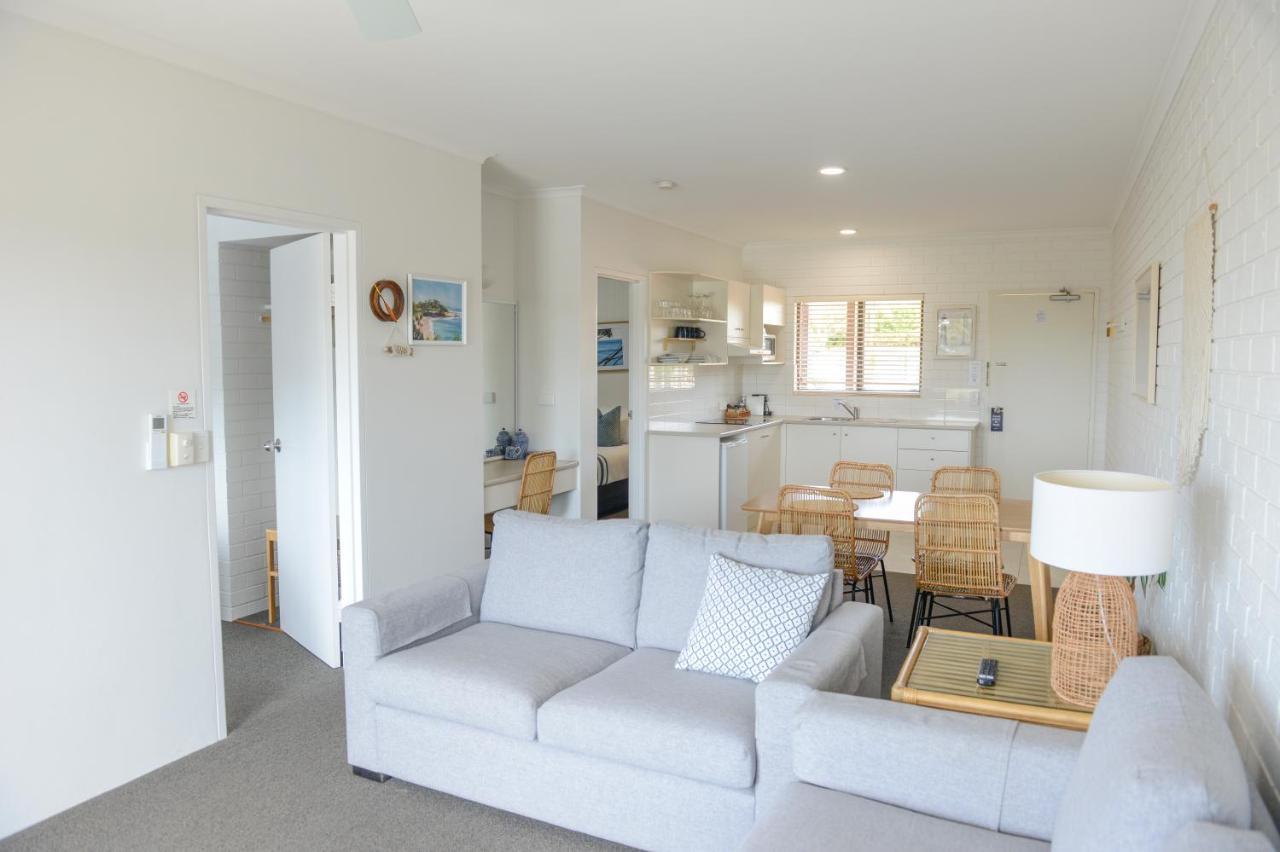 Mollymook Seascape Motel And Apartments (Adults Only) Экстерьер фото